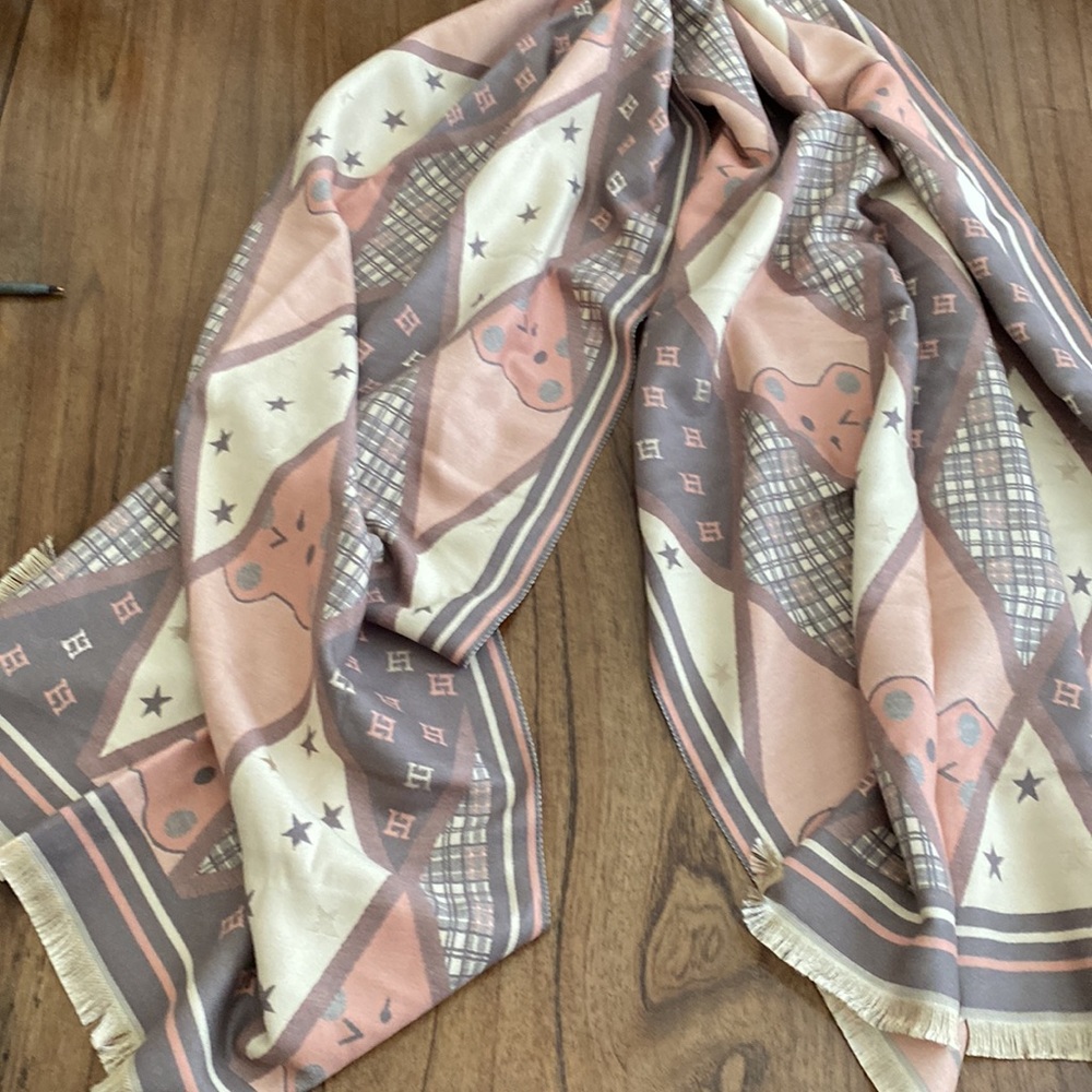 Scarf - Picture 4 of 4